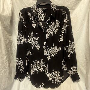 INC Black/white Flower Design Screen Print Blouse